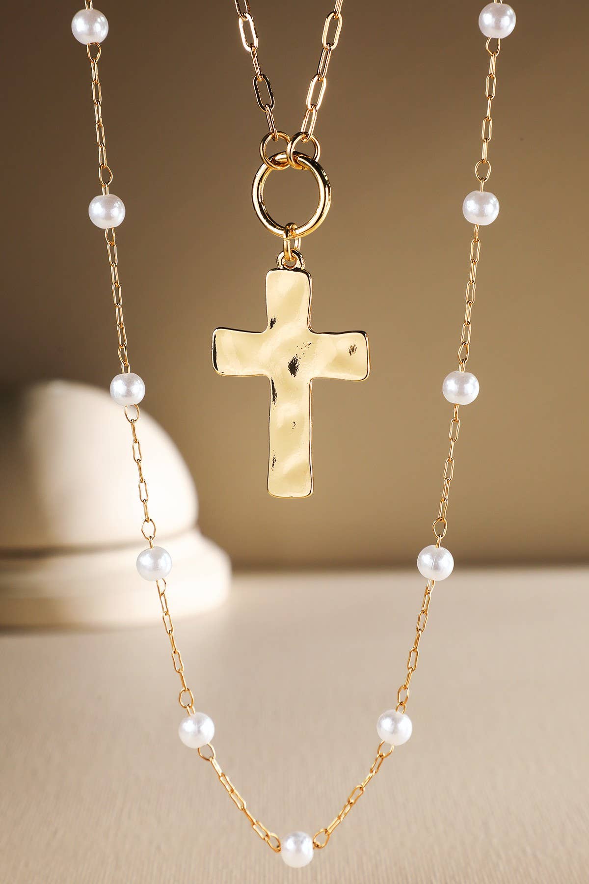 Chain Necklace with Pearl and Cross Pendant