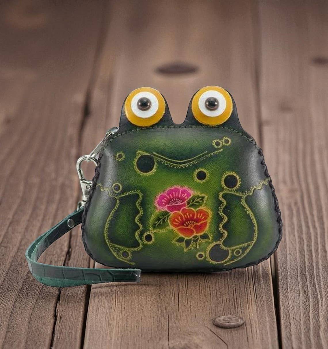 Frog Wristlet - E394 leather  coin purse wallet