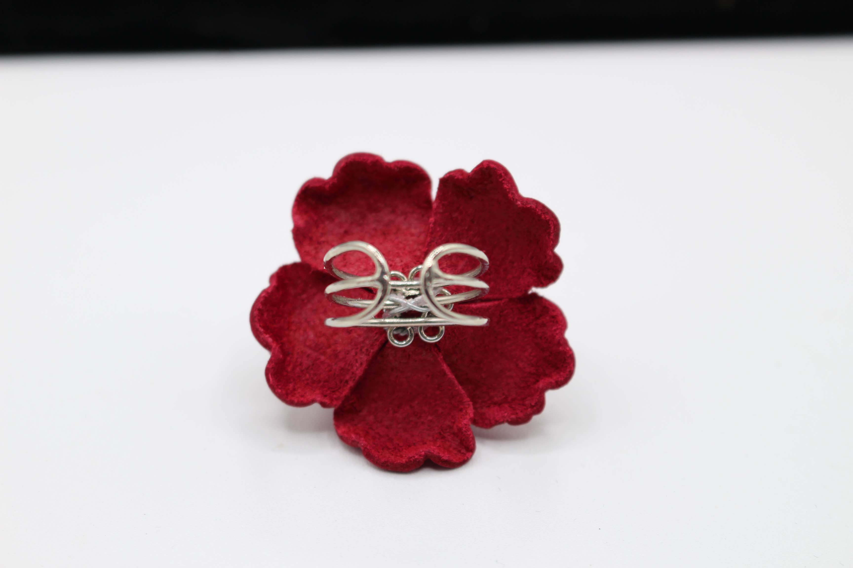 Assorted leather flower ring