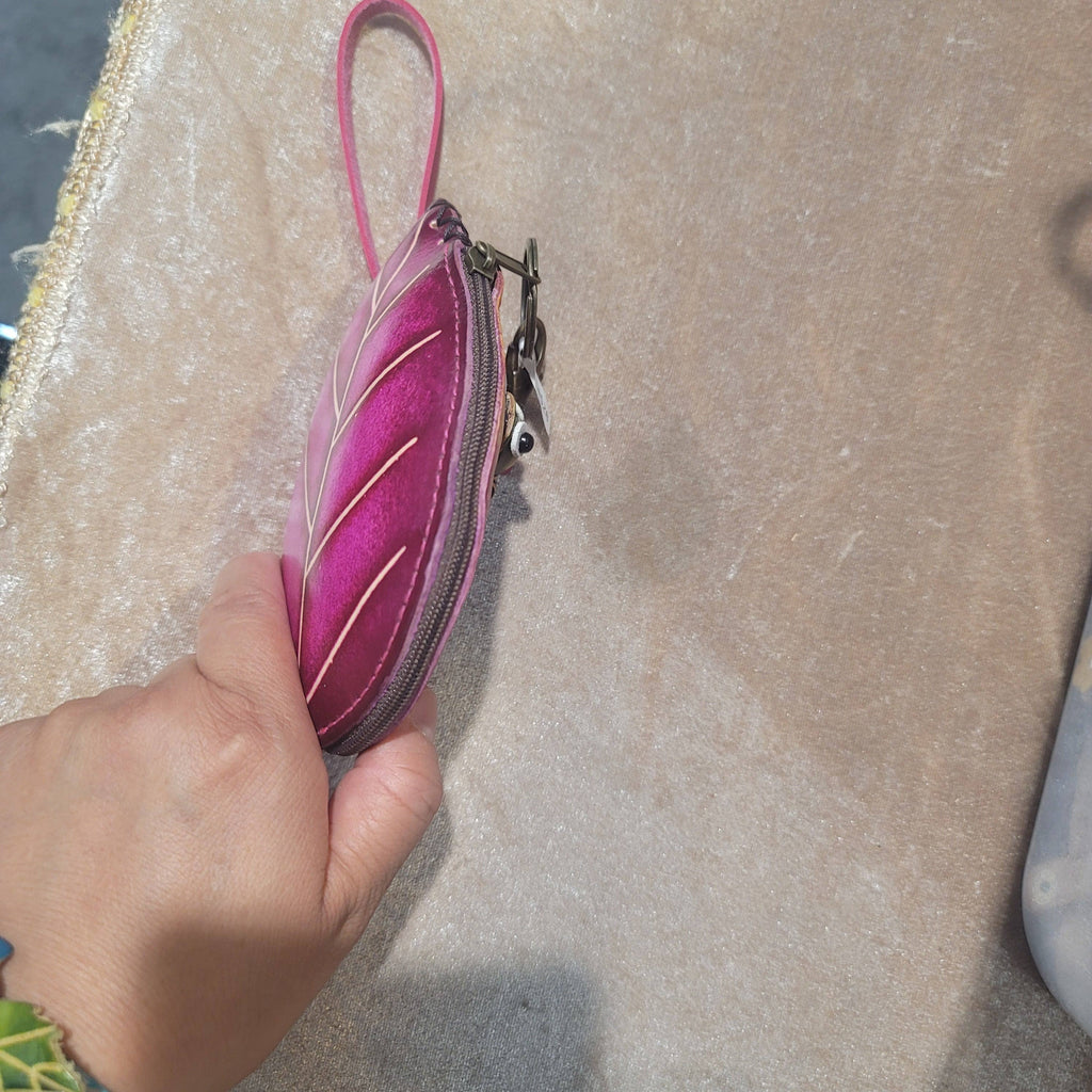 Catapillar on the Leaf Wristlet - E528 leather coin purse wa