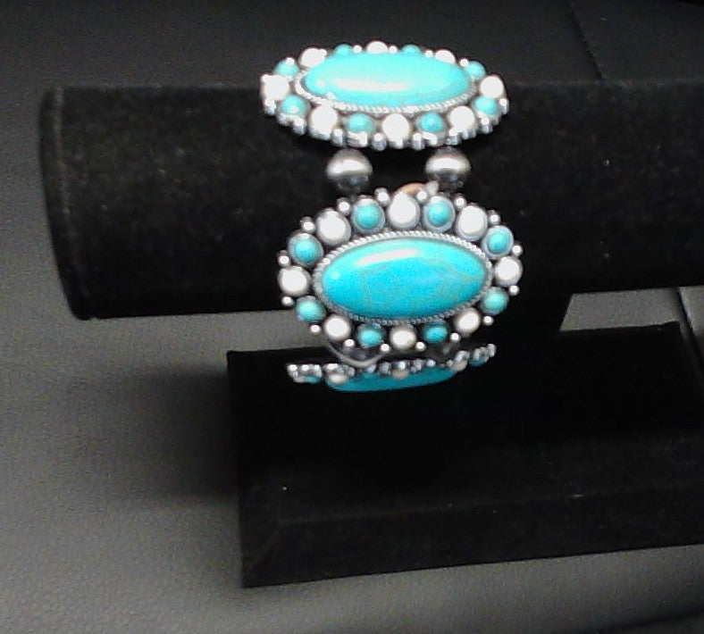 Turquoise Cluster Bracelet